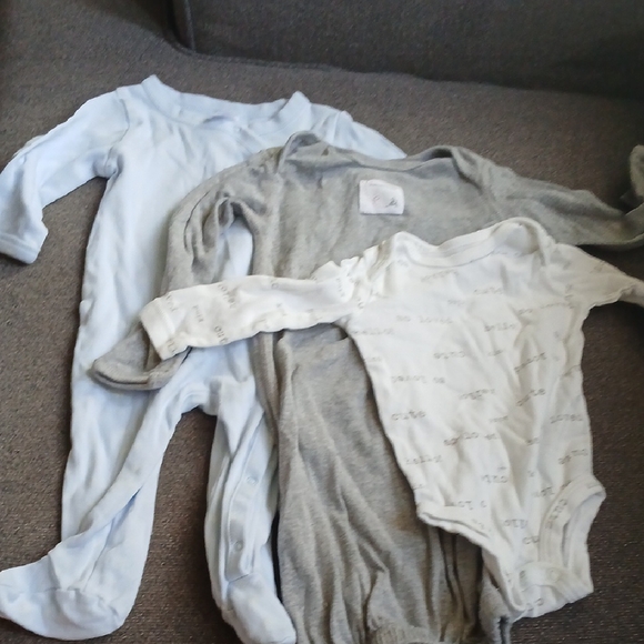 Infant Sleeper Lot 0-3 months Newborn Boy Carter, Nordstrom, Burt's Bees Baby - Picture 1 of 9